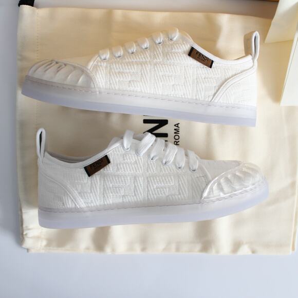 Fendi Promenade FF Logo White Canvas Clear Lace Up Low-Top Sneakers - Picture 9 of 14